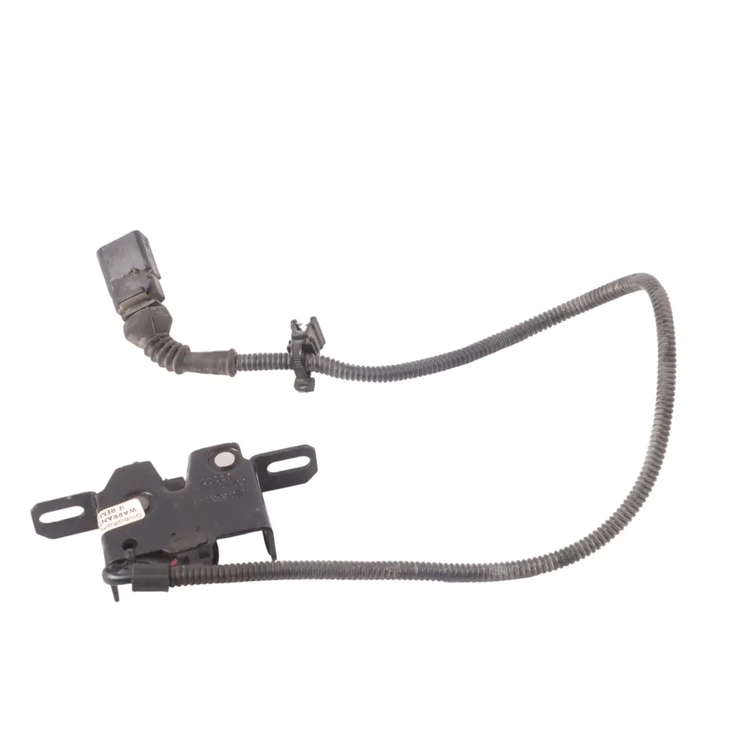 Bonnet Lock Hood Latch Catch Left Right N/O/S to Audi A8 S8 D3 4E with Part number 4E0823509E Audi A8 S8 D3 4E Bonnet Lock Hood Latch Catch Left Right N/O/S - SKU 4E0823509E - Part number 4E0823509E