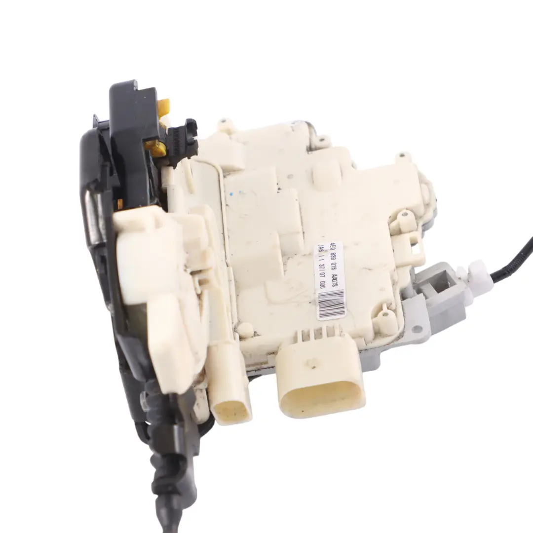 Zamek drzwi tylny prawy dociąg do Audi A8 S8 D3 o numerze 4E0839016AA Audi A8 S8 D3 Zamek drzwi tylny prawy dociąg - SKU 4E0839016AA - Numer Części 4E0839016AA