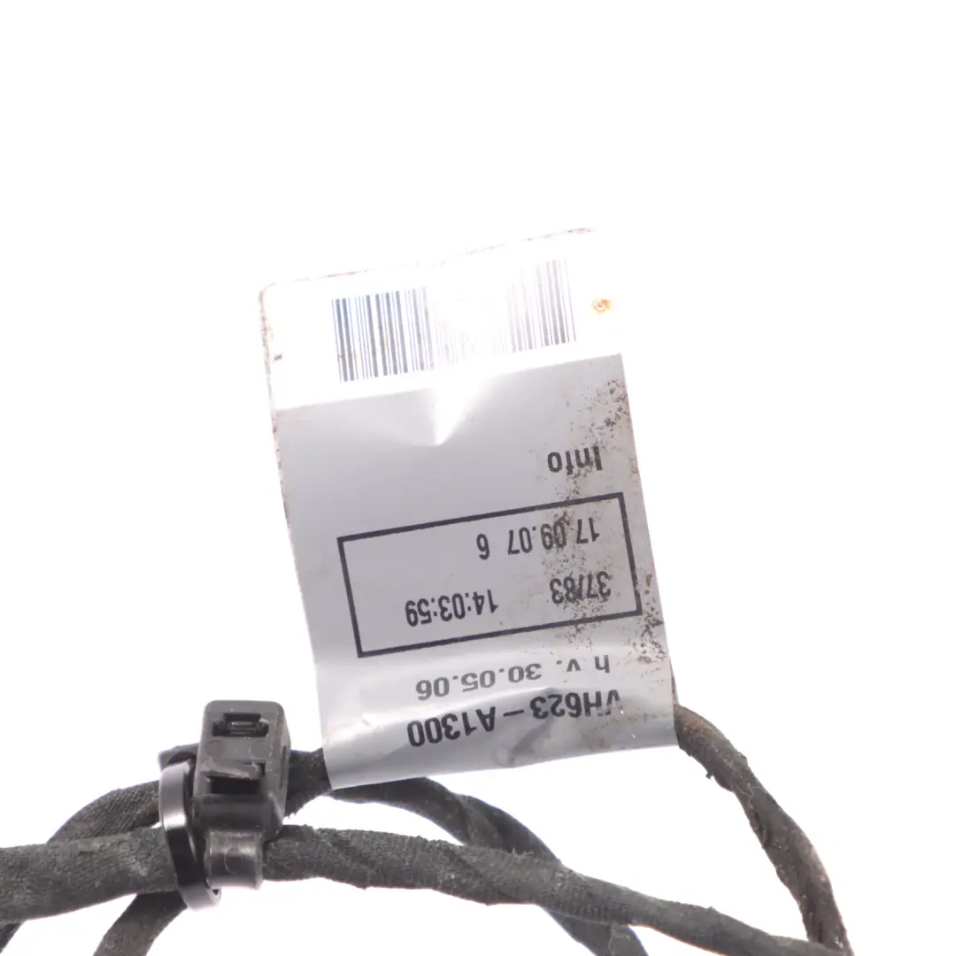Audi S8 D3 Rear Seat Air Module Right O/S - SKU 4E0880442 - Part number 4E0880442