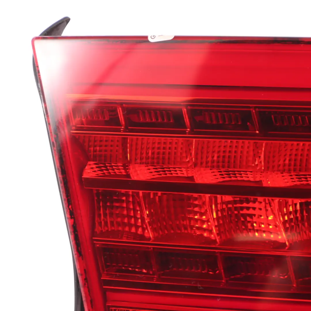Audi S8 A8 D3 4E Rückleuchte Links Kofferraumklappe Rücklicht - SKU 4E0945093H - Teilenummer 4E0945093H