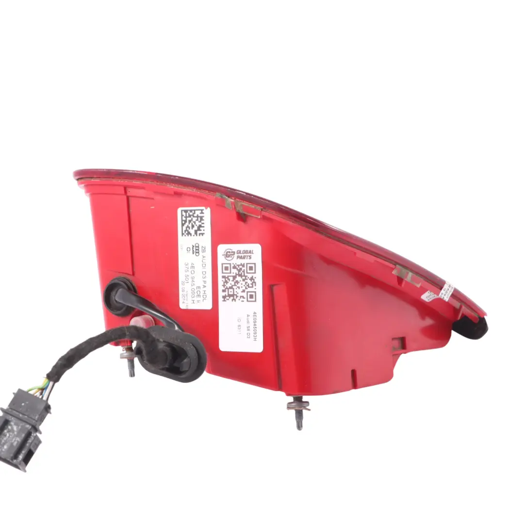 Audi S8 A8 D3 4E Lampa Tylna Lewa Klapy Bagażnika - SKU 4E0945093H - Numer Części 4E0945093H