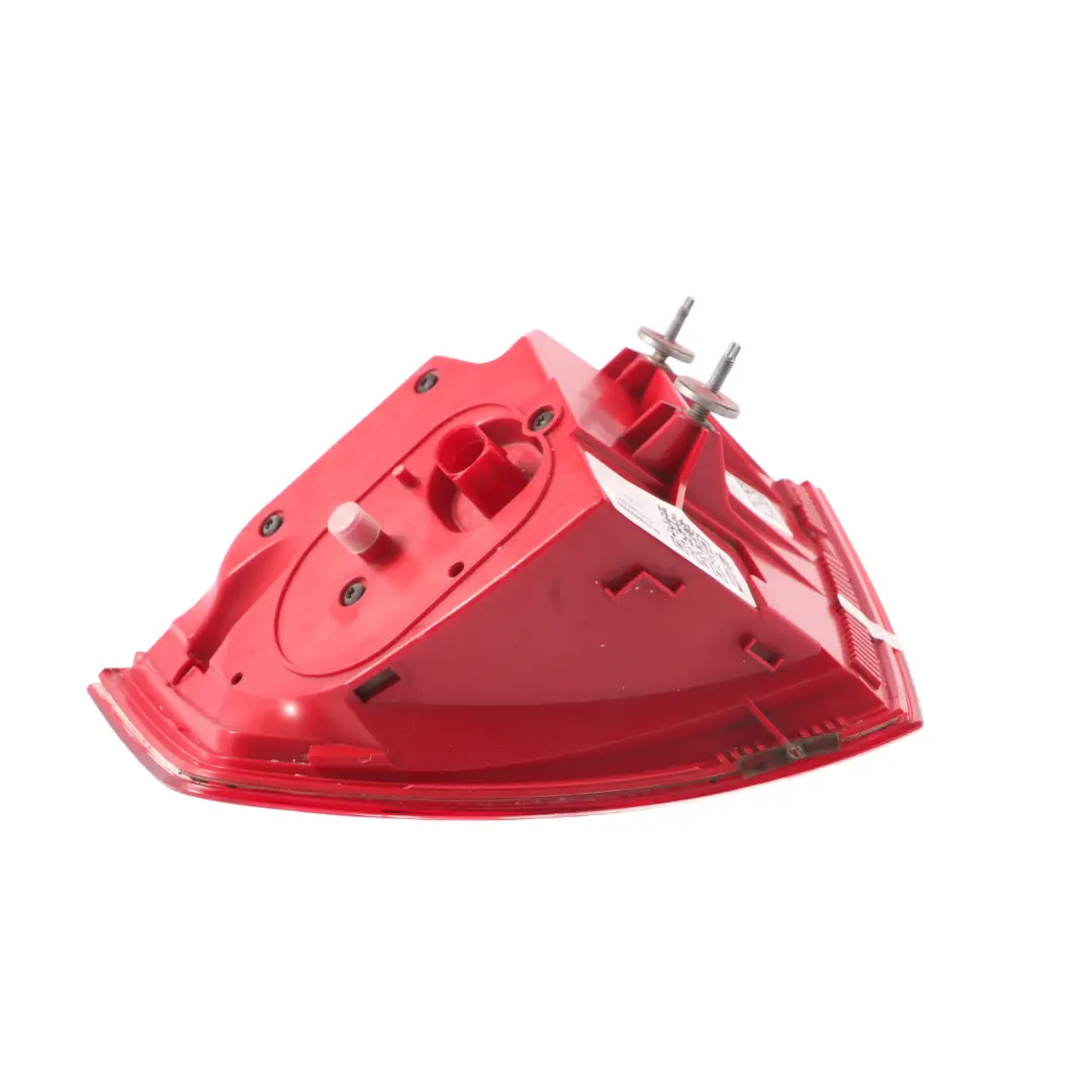 Aile arrière Feu arrière gauche pour Audi S8 D3 à propos du numéro de pièce 4E0945095H Audi S8 D3 Aile arrière Feu arrière gauche - SKU 4E0945095H - Numéro de pièce 4E0945095H