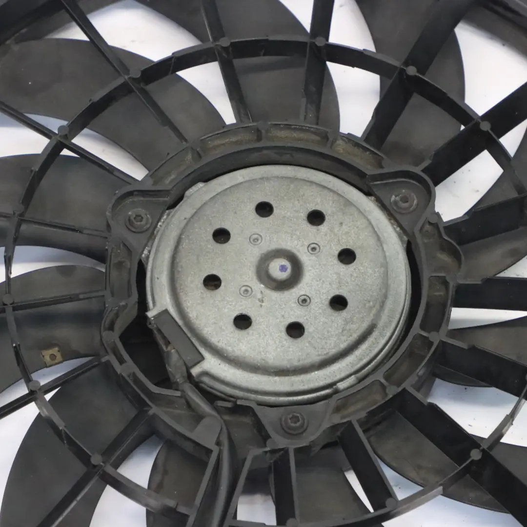 Audi A6 C6 2.0 TDI CAHA Diesel Wentylator Chłodnicy - SKU 4F0121003P - Numer Części 4F0121003P