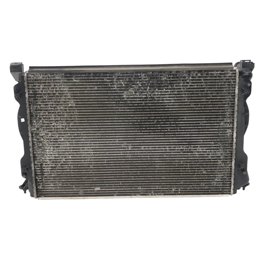 Radiador de refrigeración del motor para caja cambios manual para Audi A6 C6 2.0 TDI con número de pieza 4F0121251Q Audi A6 C6 2.0 TDI Radiador de refrigeración del motor para caja cambios manual - SKU 4F0121251Q - Número de pieza 4F0121251Q