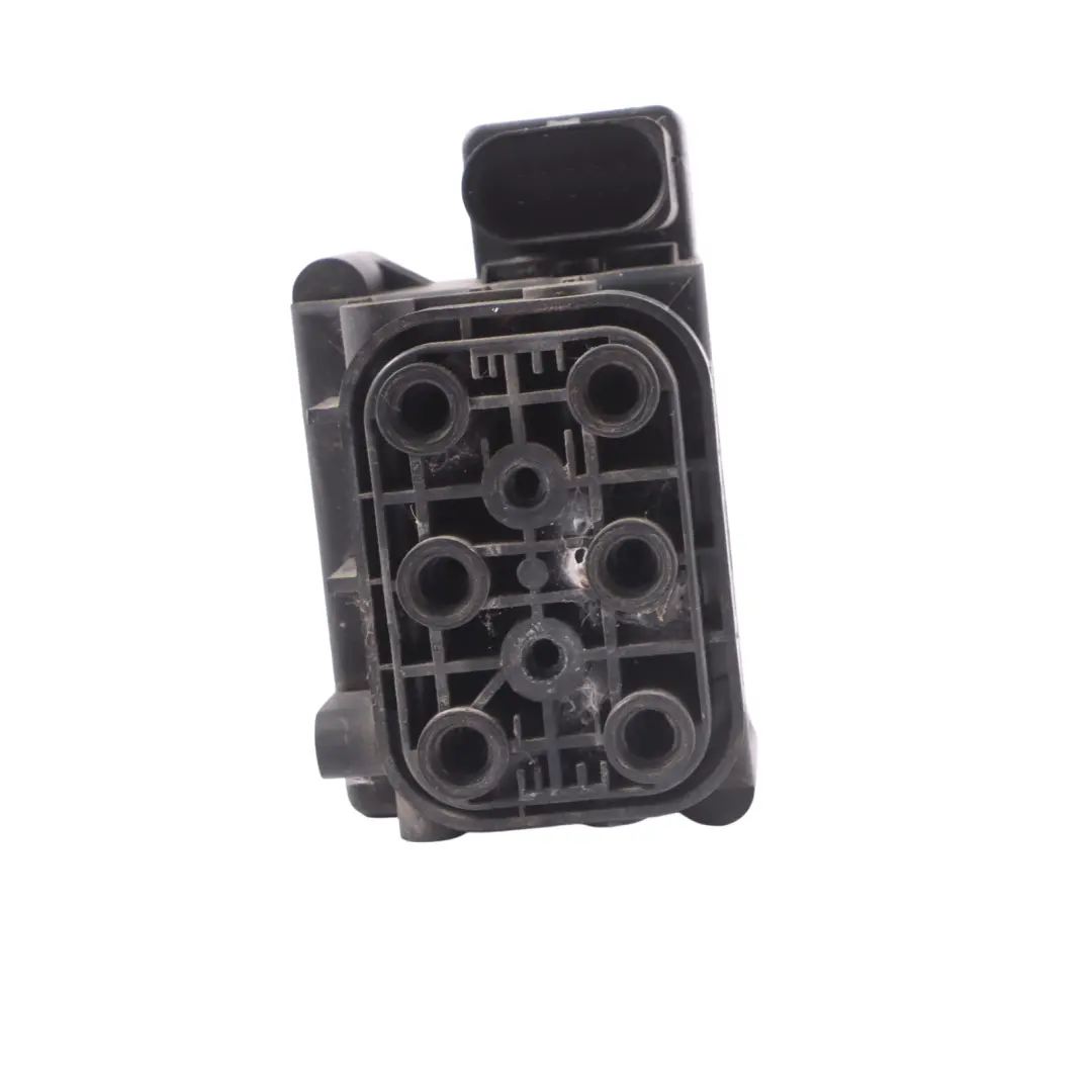 Audi S8 D3 Valve Block Air Suspension Control Unit Module - SKU 4F0616013 - Part number 4F0616013