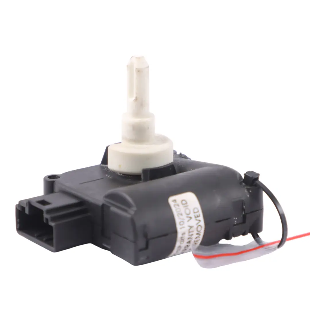 Audi S8 D3 Chauffage A/C Tableau de bord Actionneur volet d'aération - SKU 4F0820511B - Numéro de pièce 4F0820511B