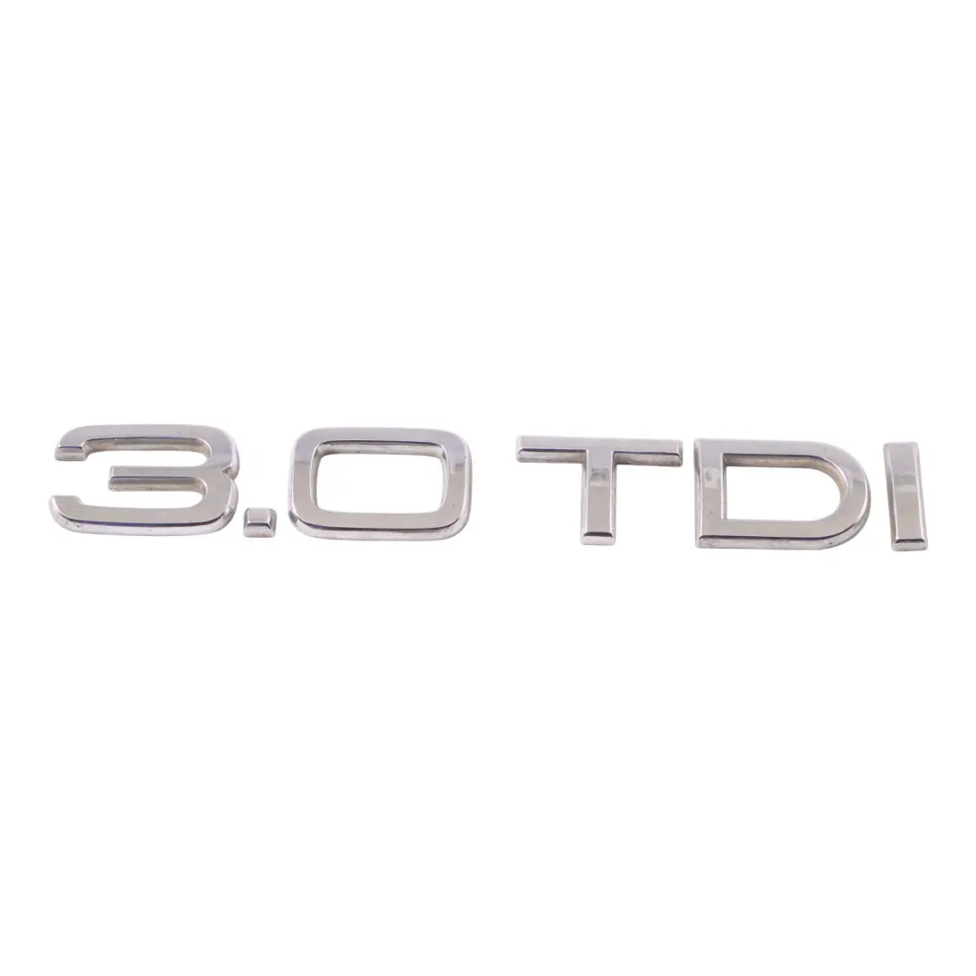 Portellone Tronco Emblema Badge Lettering 3.0 TDI 8L0853735 per Audi A5 8T con numero di parte 4F0853743B Audi A5 8T Portellone Tronco Emblema Badge Lettering 3.0 TDI 8L0853735 - SKU 4F0853743B - Numero di parte 4F0853743B