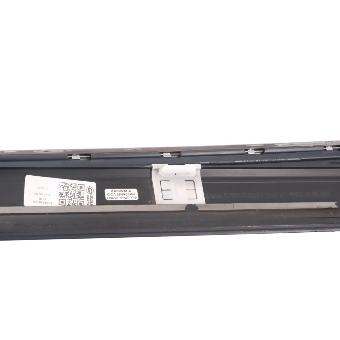 Audi A6 C6 Striscia posteriore portiera Modanatura destra Phantom Black Z9Y - SKU 4F0853970K-PHB - Numero di parte 4F0853970K