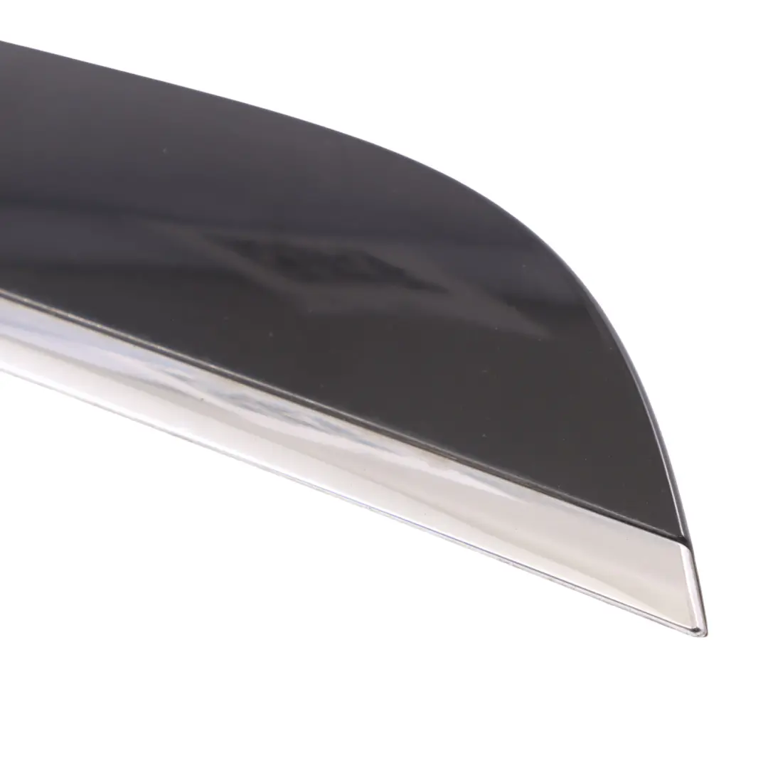 Baguette porte arrière Moulure d'habillage droite Fantôme Noir Z9Y pour Audi A6 C6 à propos du numéro de pièce 4F0853970K Audi A6 C6 Baguette porte arrière Moulure d'habillage droite Fantôme Noir Z9Y - SKU 4F0853970K-PHB - Numéro de pièce 4F0853970K