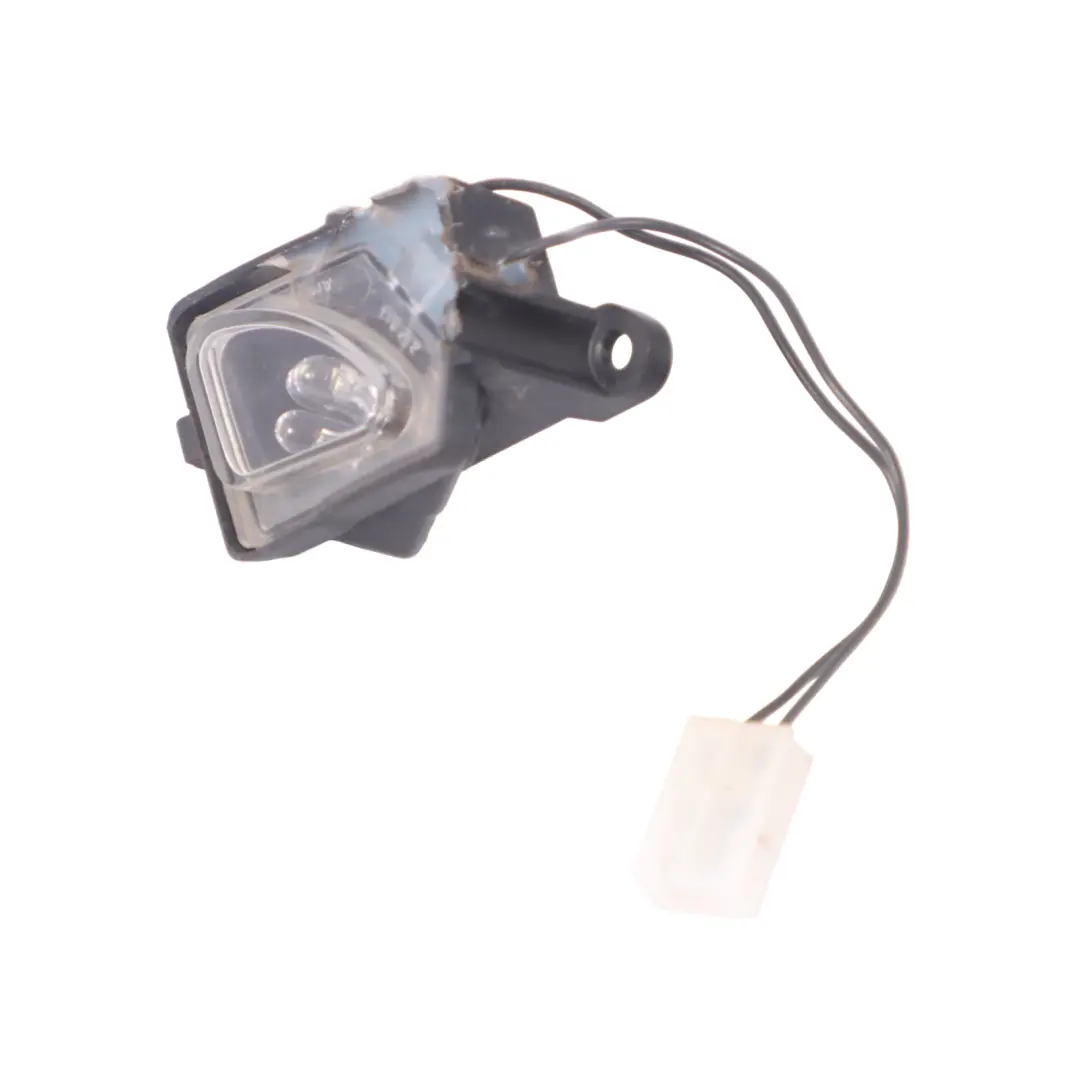 Lampka Kierunkowskazu Lusterka Bocznego Prawego do Audi A6 C6 o numerze 4F0949134 Audi A6 C6 Lampka Kierunkowskazu Lusterka Bocznego Prawego - SKU 4F0949134 - Numer Części 4F0949134