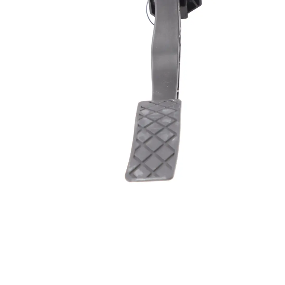 Gaspedal Beschleuniger Modul Pedal Einheit für Audi RS4 B8 mit Teilenummer 4F1723523D Audi RS4 B8 Gaspedal Beschleuniger Modul Pedal Einheit - SKU 4F1723523D - Teilenummer 4F1723523D