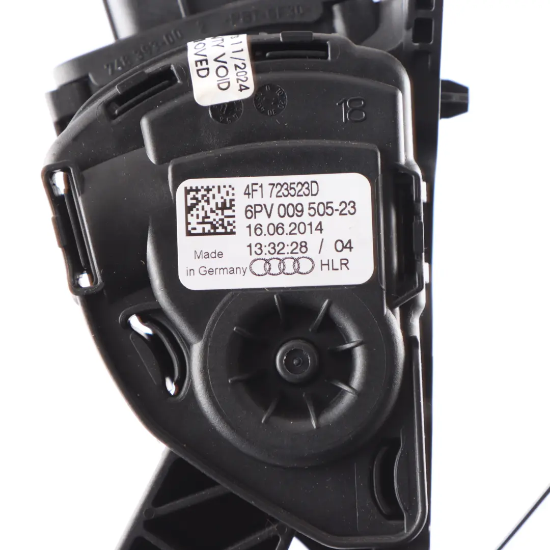 Throttle Pedal Accelerator Module Pedal Assembly to Audi RS4 B8 with Part number 4F1723523D Audi RS4 B8 Throttle Pedal Accelerator Module Pedal Assembly - SKU 4F1723523D - Part number 4F1723523D