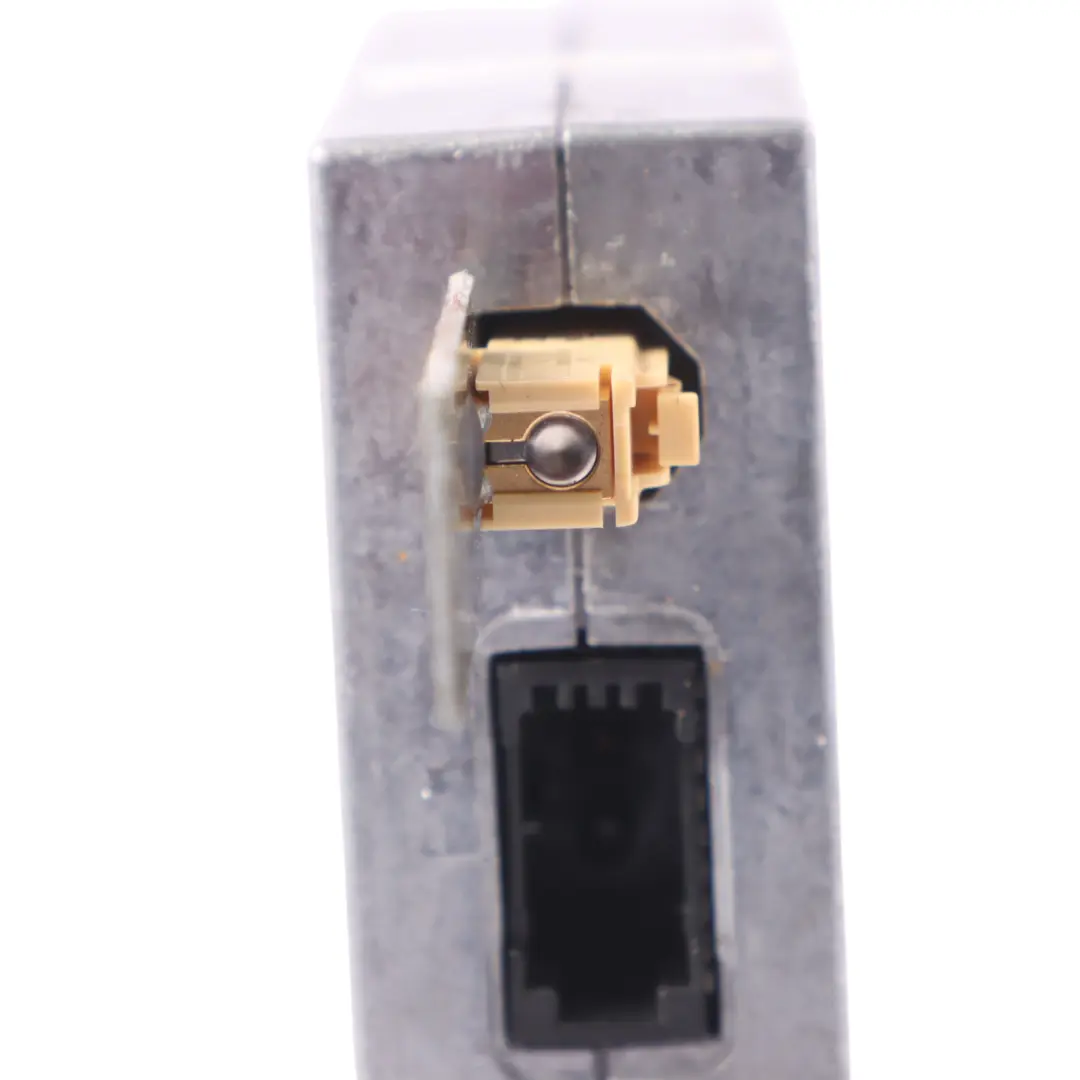 Telefon Steuerungs Modul Audi A8 4E S8 D3 Bluetooth Einheit für mit Teilenummer 4F1910336B Telefon Steuerungs Modul Audi A8 4E S8 D3 Bluetooth Einheit - SKU 4F1910336B - Teilenummer 4F1910336B