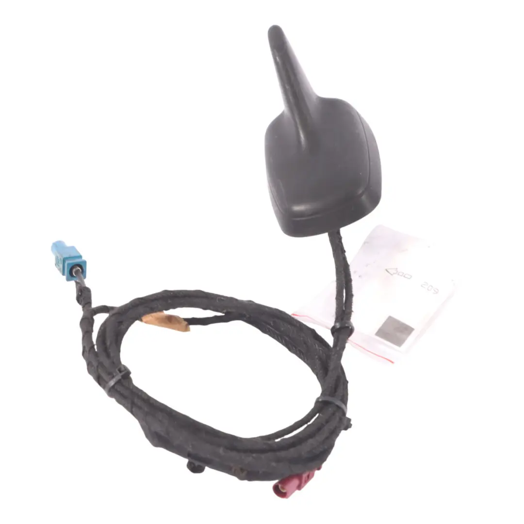 4F Dachantenne Antenne Haifischflosse Top für Audi A6 C6 mit Teilenummer 4F5035503P Audi A6 C6 4F Dachantenne Antenne Haifischflosse Top - SKU 4F5035503P - Teilenummer 4F5035503P