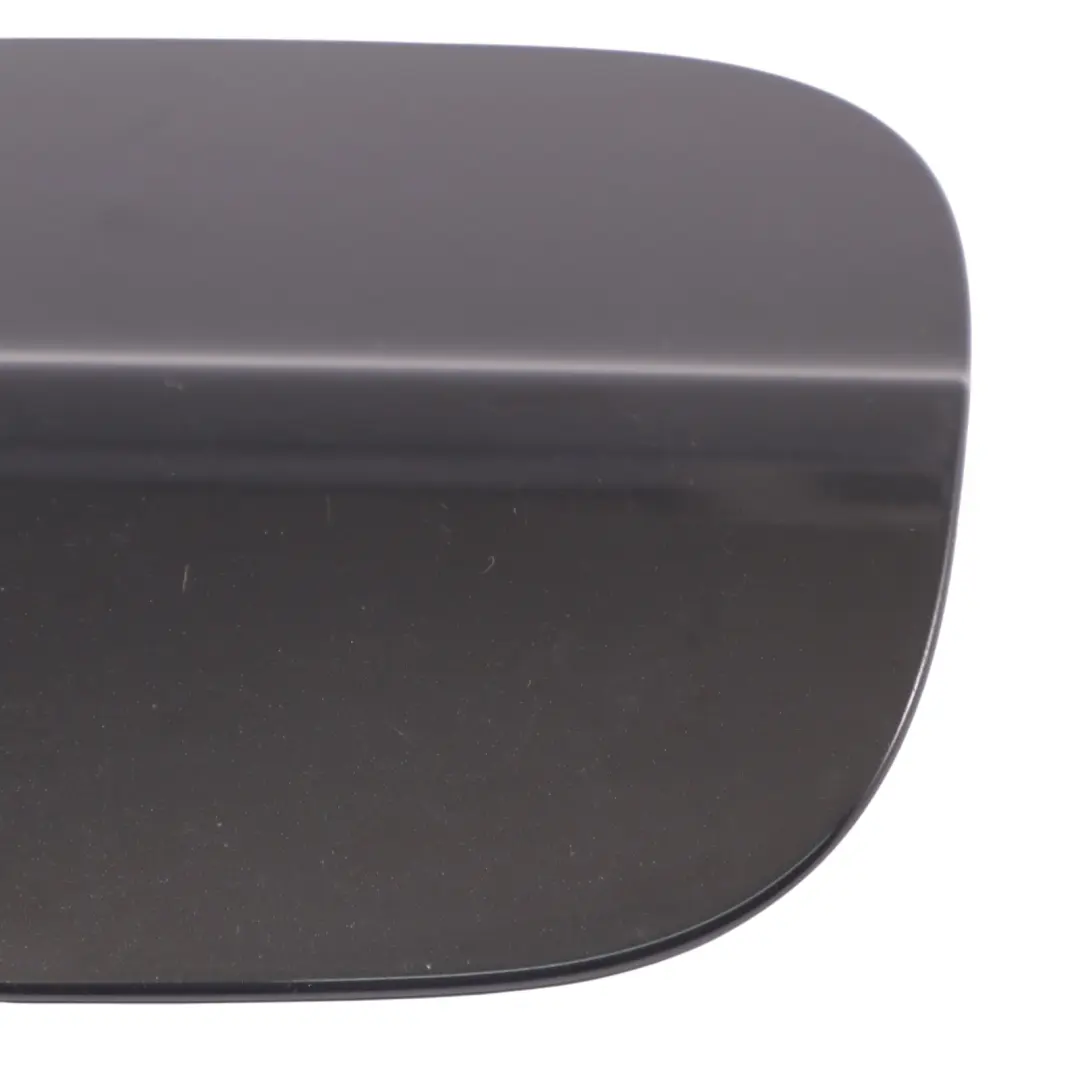 Audi A6 C6 Couvercle trappe carburant Capuchon remplissage Phantom Noir - Z9Y - SKU 4F5809907C-PHB - Numéro de pièce 4F5809907C-PHB