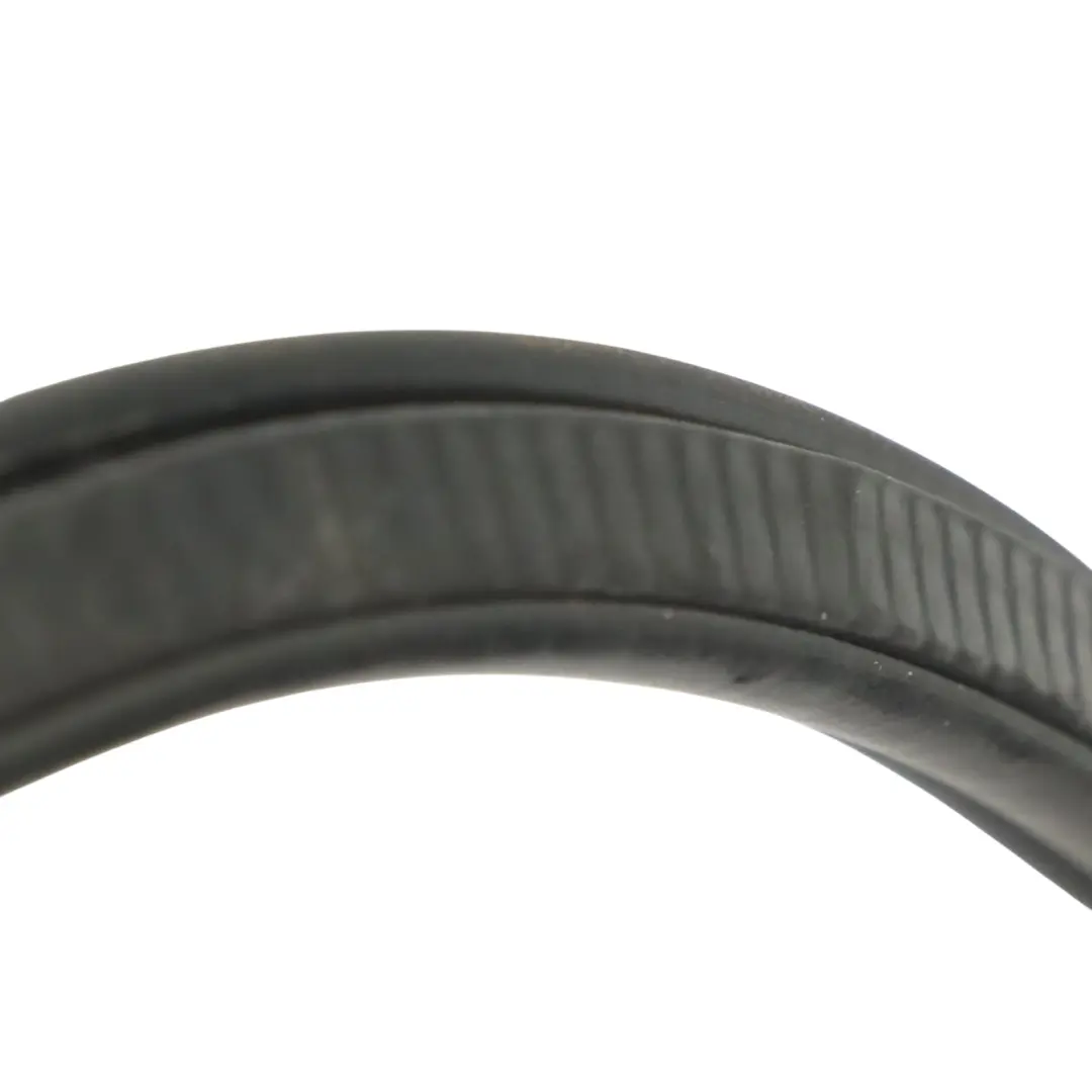 4F Limousine Heckklappe Boot Kofferraum Dichtung Rand für Audi A6 C6 mit Teilenummer 4F5827705F Audi A6 C6 4F Limousine Heckklappe Boot Kofferraum Dichtung Rand - SKU 4F5827705F - Teilenummer 4F5827705F