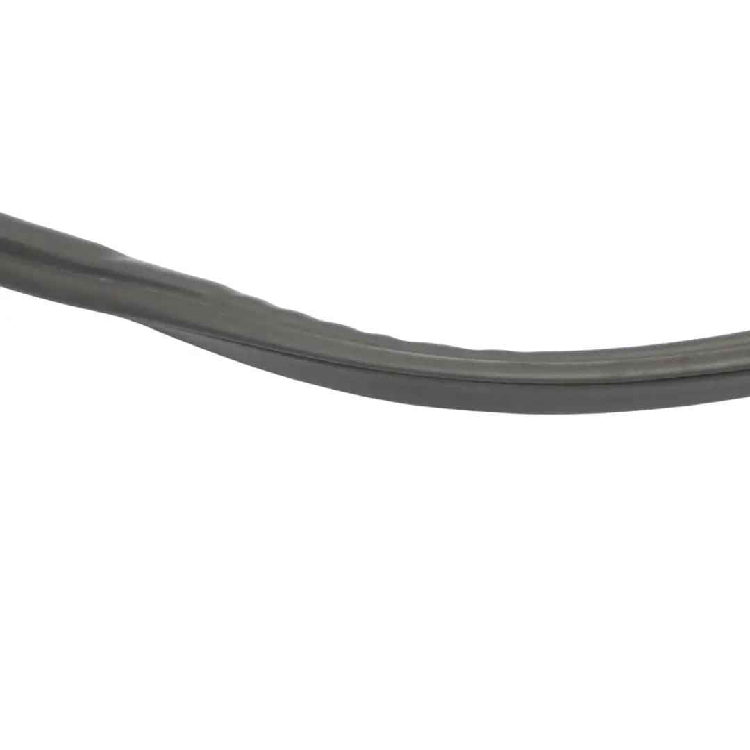 Audi A6 C6 4F Saloon Porte de garage Coffre Joint caoutchouc - SKU 4F5827705F - Numéro de pièce 4F5827705F