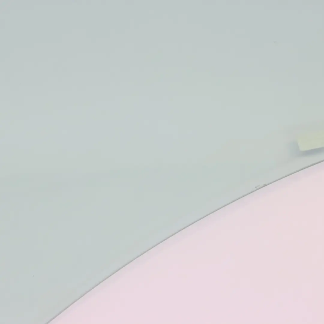 vetro del lunotto posteriore AS2 vetro verde a sinistra per Audi A6 C6 con numero di parte 4F5845205 Audi A6 C6 vetro del lunotto posteriore AS2 vetro verde a sinistra - SKU 4F5845205 - Numero di parte 4F5845205