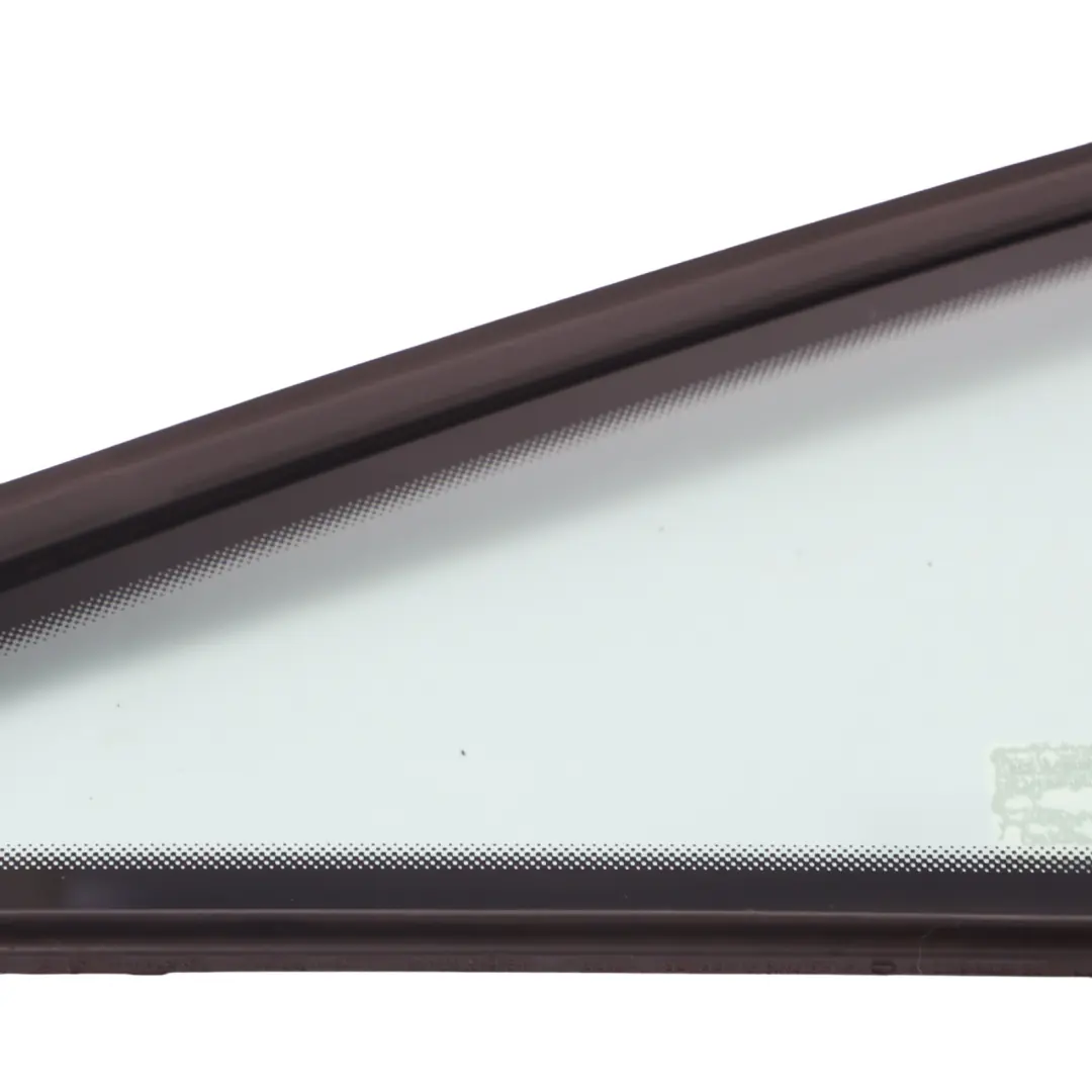 Cristal Ventana Triangular Trasera Derecha Lado AS2 para Audi A6 C6 con número de pieza 4F5845300B Audi A6 C6 Cristal Ventana Triangular Trasera Derecha Lado AS2 - SKU 4F5845300B - Número de pieza 4F5845300B