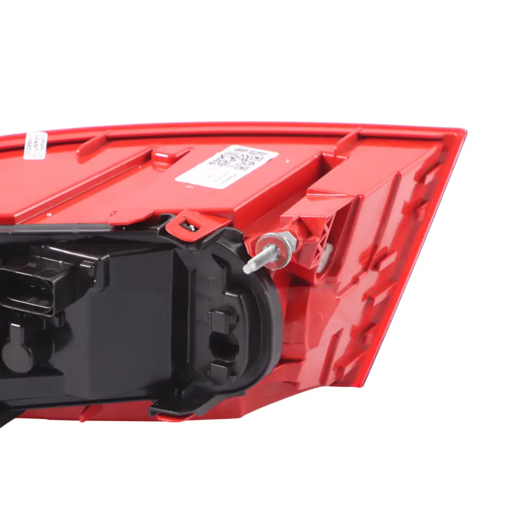 Feu arrière gauche LED pour Audi A6 C6 Saloon à propos du numéro de pièce 4F5945095J Audi A6 C6 Saloon Feu arrière gauche LED - SKU 4F5945095J - Numéro de pièce 4F5945095J