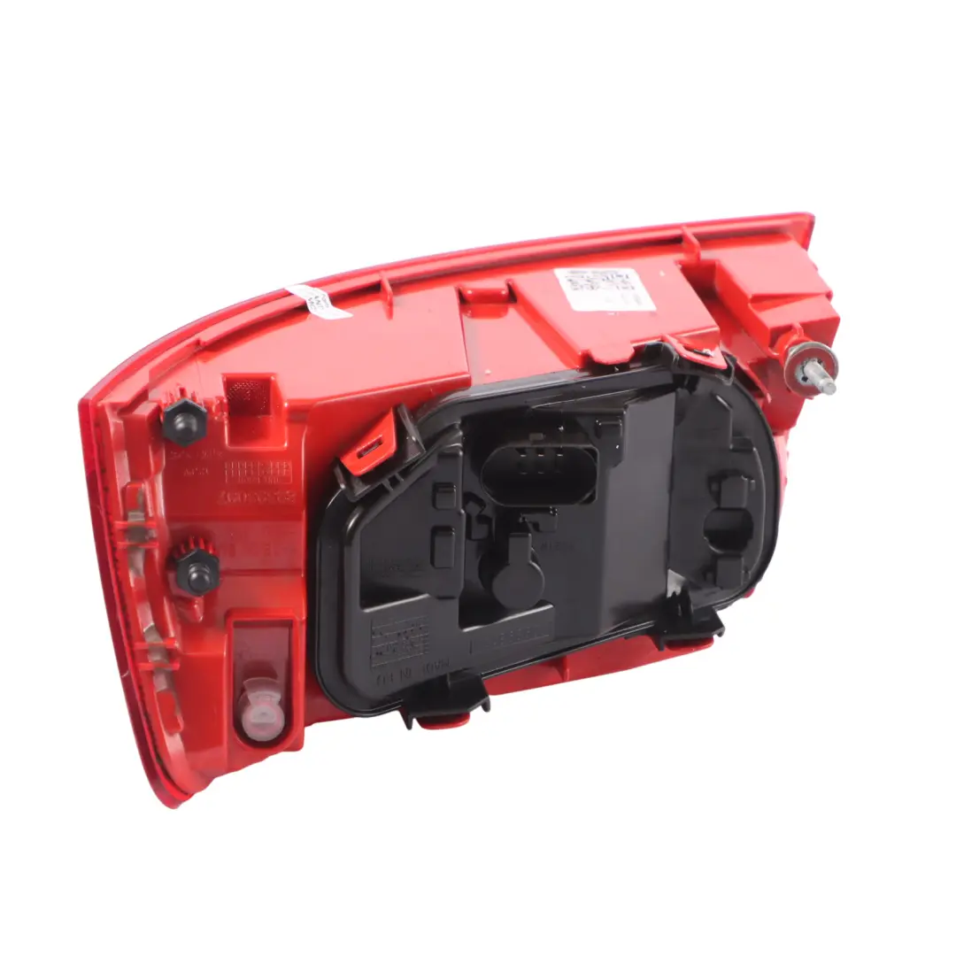 Rücklicht Links LED Rück Licht für Audi A6 C6 Limousine mit Teilenummer 4F5945095J Audi A6 C6 Limousine Rücklicht Links LED Rück Licht - SKU 4F5945095J - Teilenummer 4F5945095J