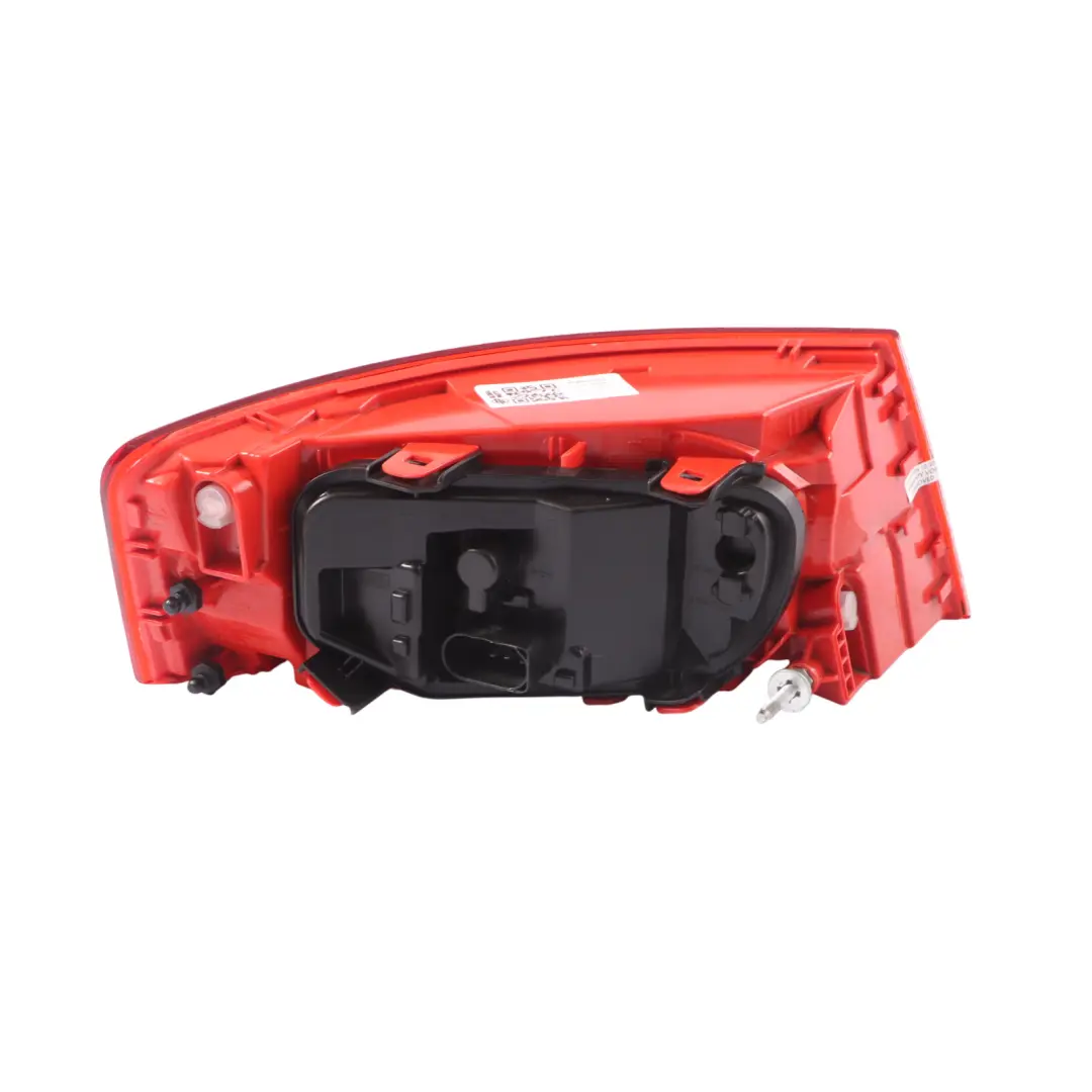 Audi A6 C6 Berlina Luce posteriore destra LED Fanale posteriore - SKU 4F5945096J - Numero di parte 4F5945096J