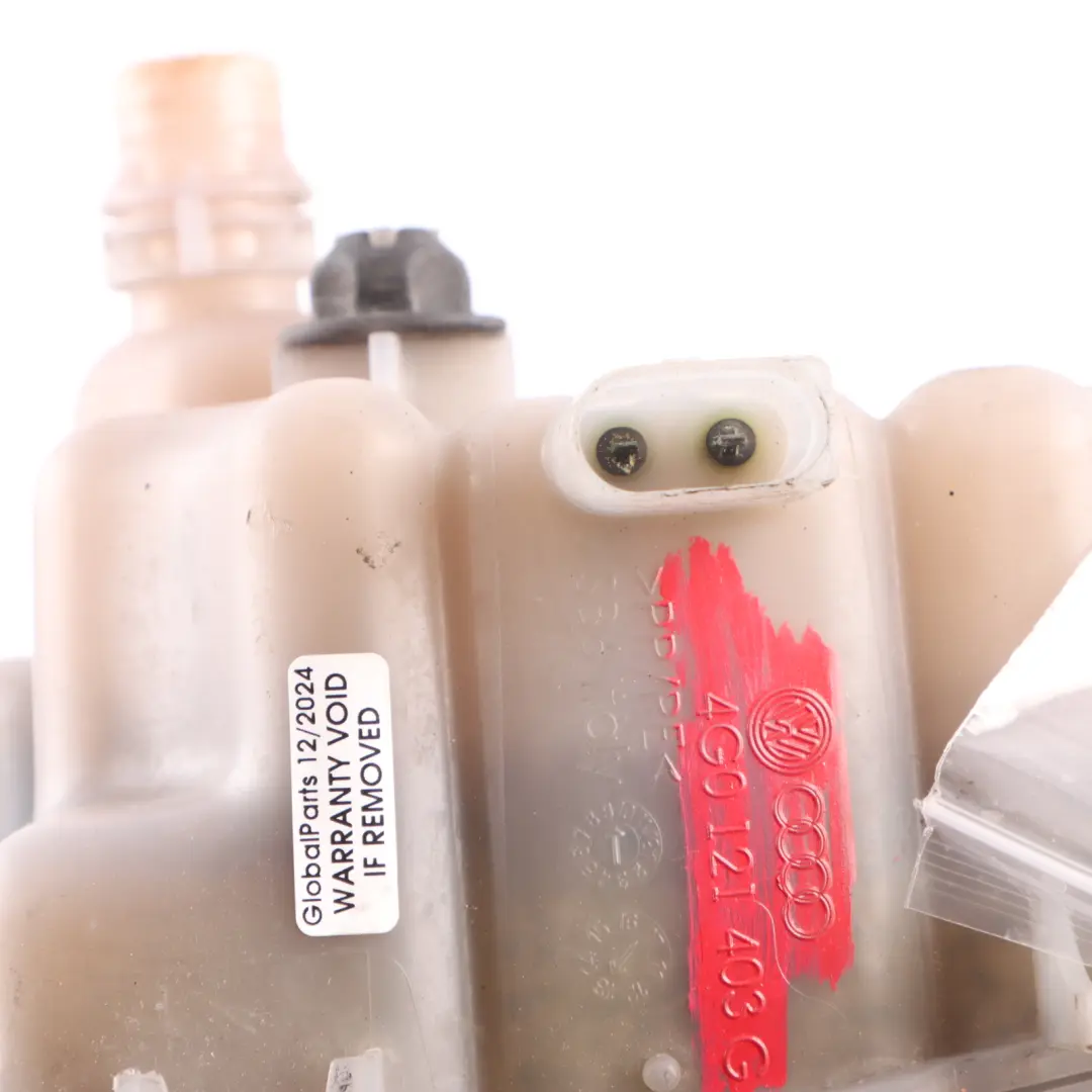 Expansion Overflow Coolant Reservoir Bottle Tank to Audi RS6 C7 with Part number 4G0121403C Audi RS6 C7 Expansion Overflow Coolant Reservoir Bottle Tank - SKU 4G0121403C - Part number 4G0121403C