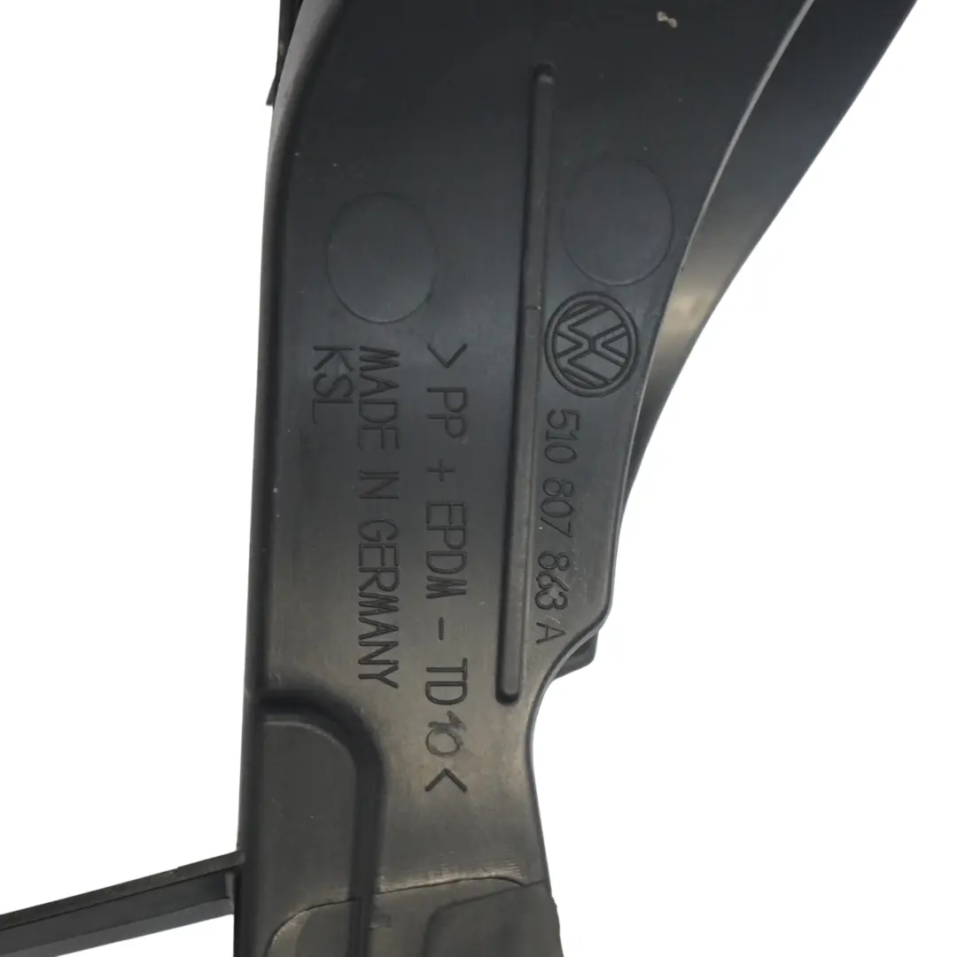 Volkswagen VW Golf SV Support de bande de pare-chocs arrière - SKU 510807863A - Numéro de pièce 510807863A