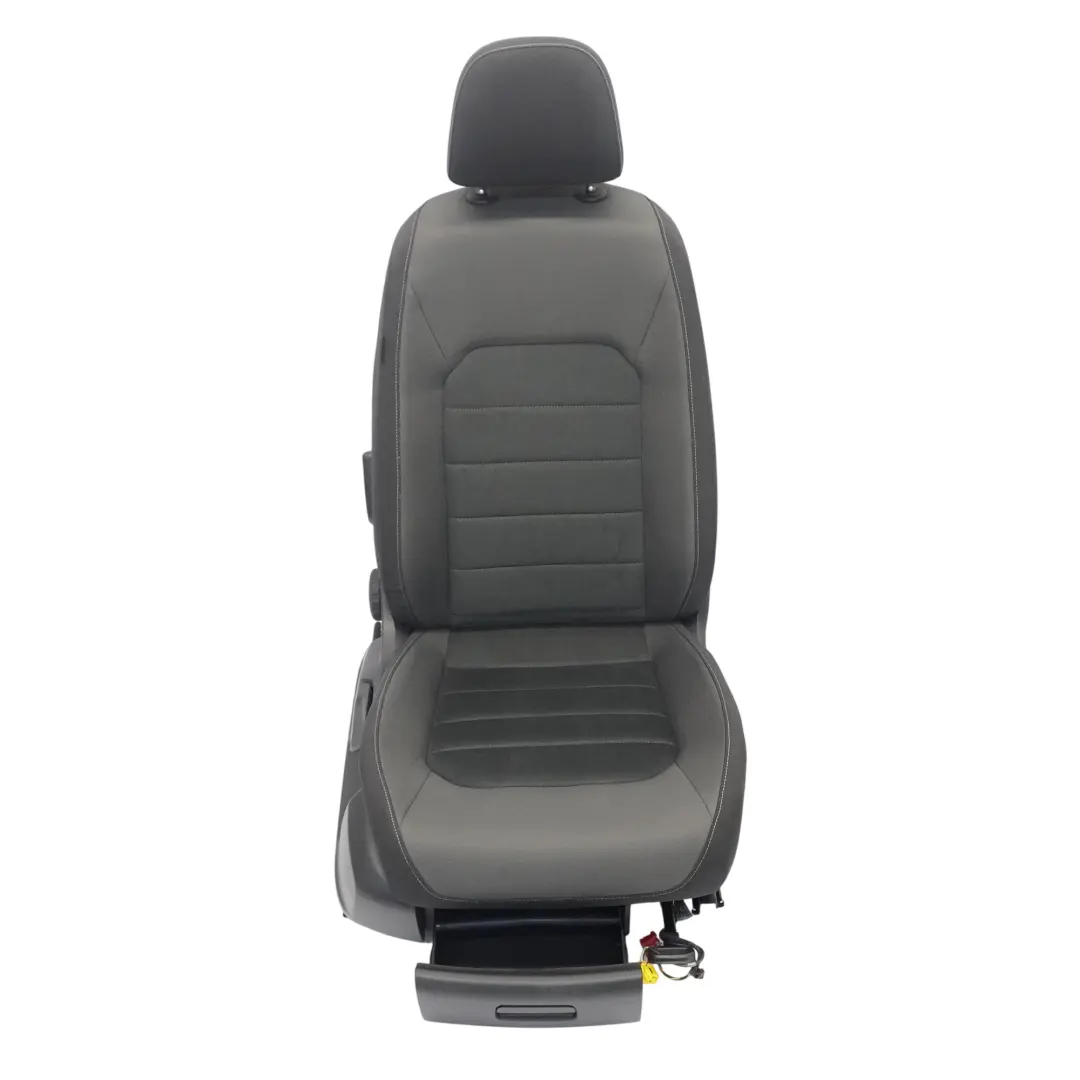 Sitz vorne rechts Stoff Alcantara Schwarz Quarz für Volkswagen Golf Sportsvan mit Teilenummer 510881806FF-1 Volkswagen Golf Sportsvan Sitz vorne rechts Stoff Alcantara Schwarz Quarz - SKU 510881806FF-1 - Teilenummer 510881806FF-1