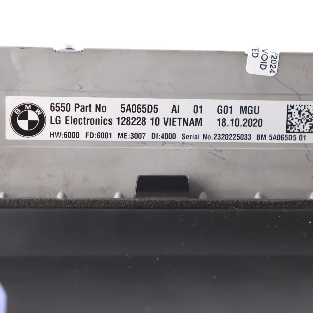 Onboard Screen BMW F98 G01 G02 Central Information Display Monitor 8,8" to with Part number 5A065D5 Onboard Screen BMW F98 G01 G02 Central Information Display Monitor 8,8" - SKU 5A065D5 - Part number 5A065D5