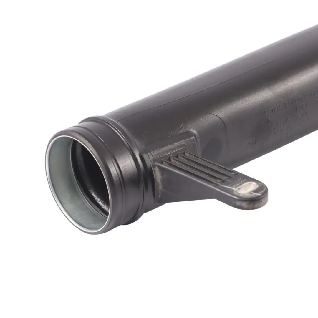 CULB Tubo de admisión de aire Línea de entrada turbo para Audi Q3 8U 2.0 TFSI Petrol con número de pieza 5C0129654 Audi Q3 8U 2.0 TFSI Petrol CULB Tubo de admisión de aire Línea de entrada turbo - SKU 5C0129654 - Número de pieza 5C0129654