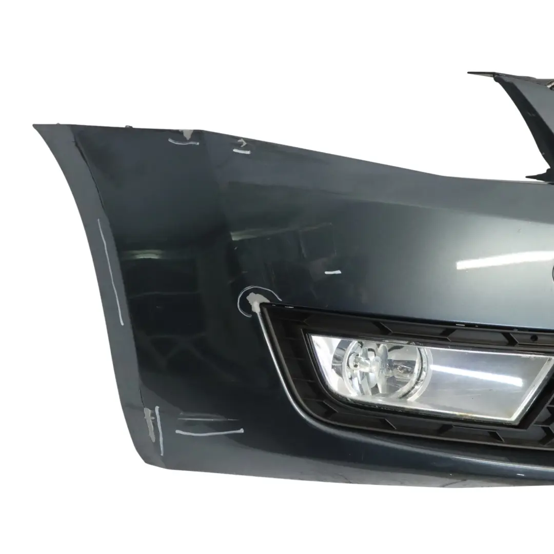 Skoda Octavia Mk3 Front Bumper Trim Panel Covering Metal Grey Metallic - F7Y - SKU 5E0807217-MEGR - Part number 5E0807217