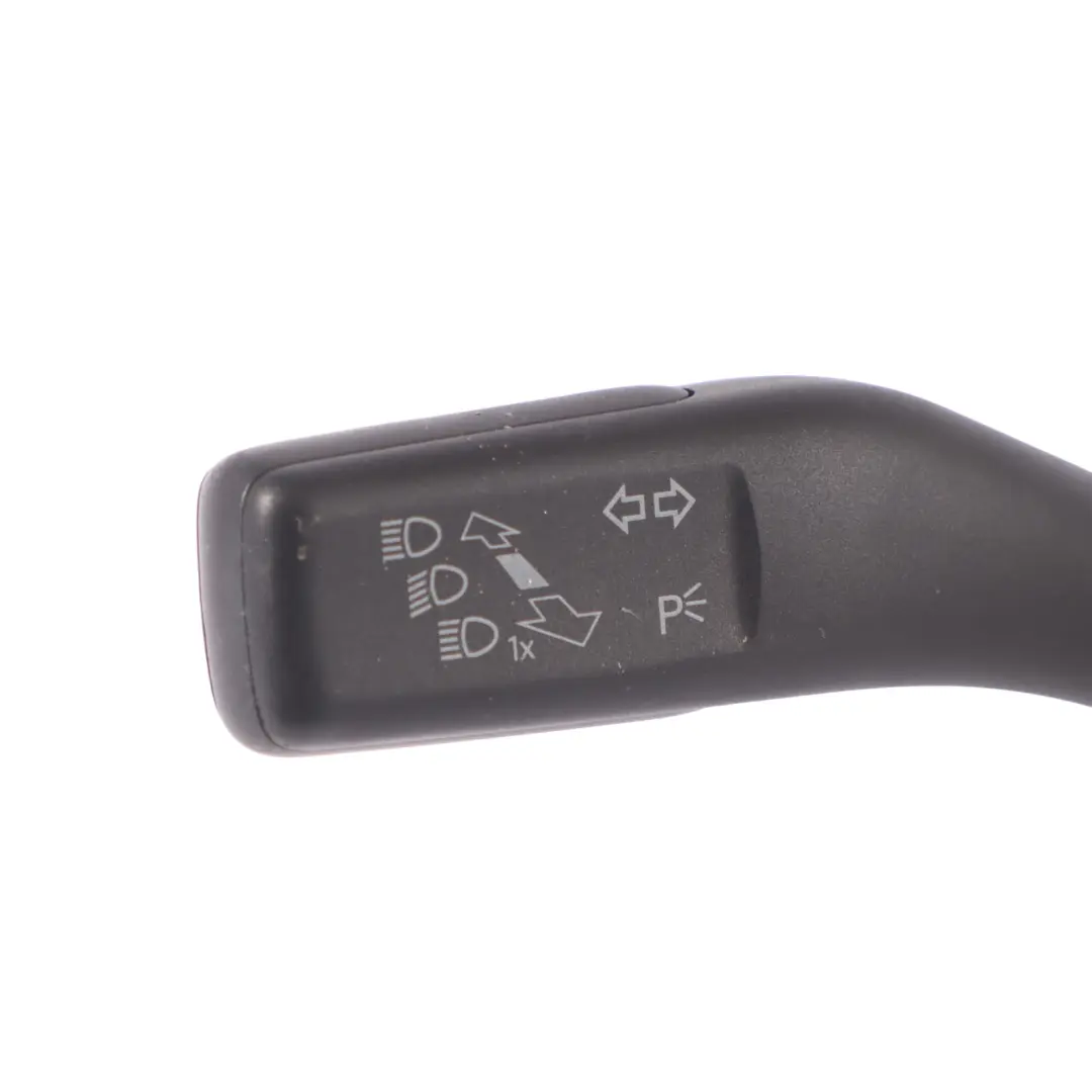 Przełącznik Zespolony Manetki do Volkswagen Tiguan 5N o numerze 5K0953507AS Volkswagen Tiguan 5N Przełącznik Zespolony Manetki - SKU 5K0953507AS - Numer Części 5K0953507AS