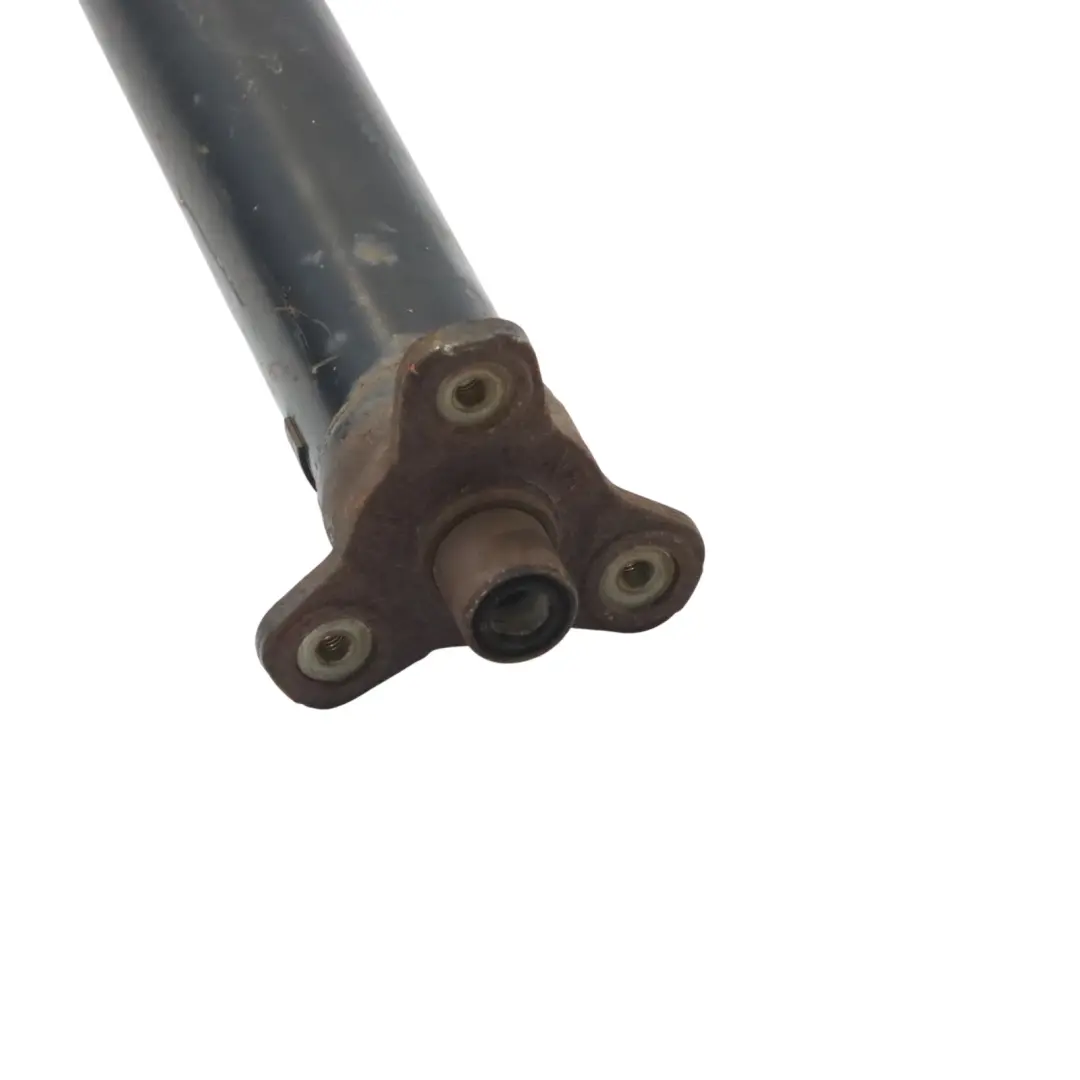 Propshaft Drive Shaft Transmission to Audi Q3 8U Volkswagen Tiguan with Part number 5N0521101M Audi Q3 8U Volkswagen Tiguan Propshaft Drive Shaft Transmission - SKU 5N0521101M - Part number 5N0521101M