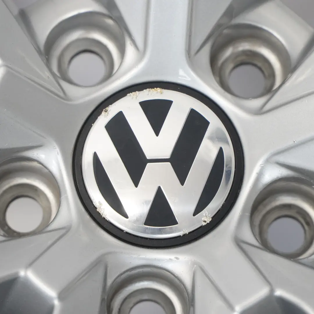 Cerchio lega argento 16" 6.5J ET:33 Star Spoke per Volkswagen Tiguan 5N con numero di parte 5N0601025R Volkswagen Tiguan 5N Cerchio lega argento 16" 6.5J ET:33 Star Spoke - SKU 5N0601025R-1 - Numero di parte 5N0601025R