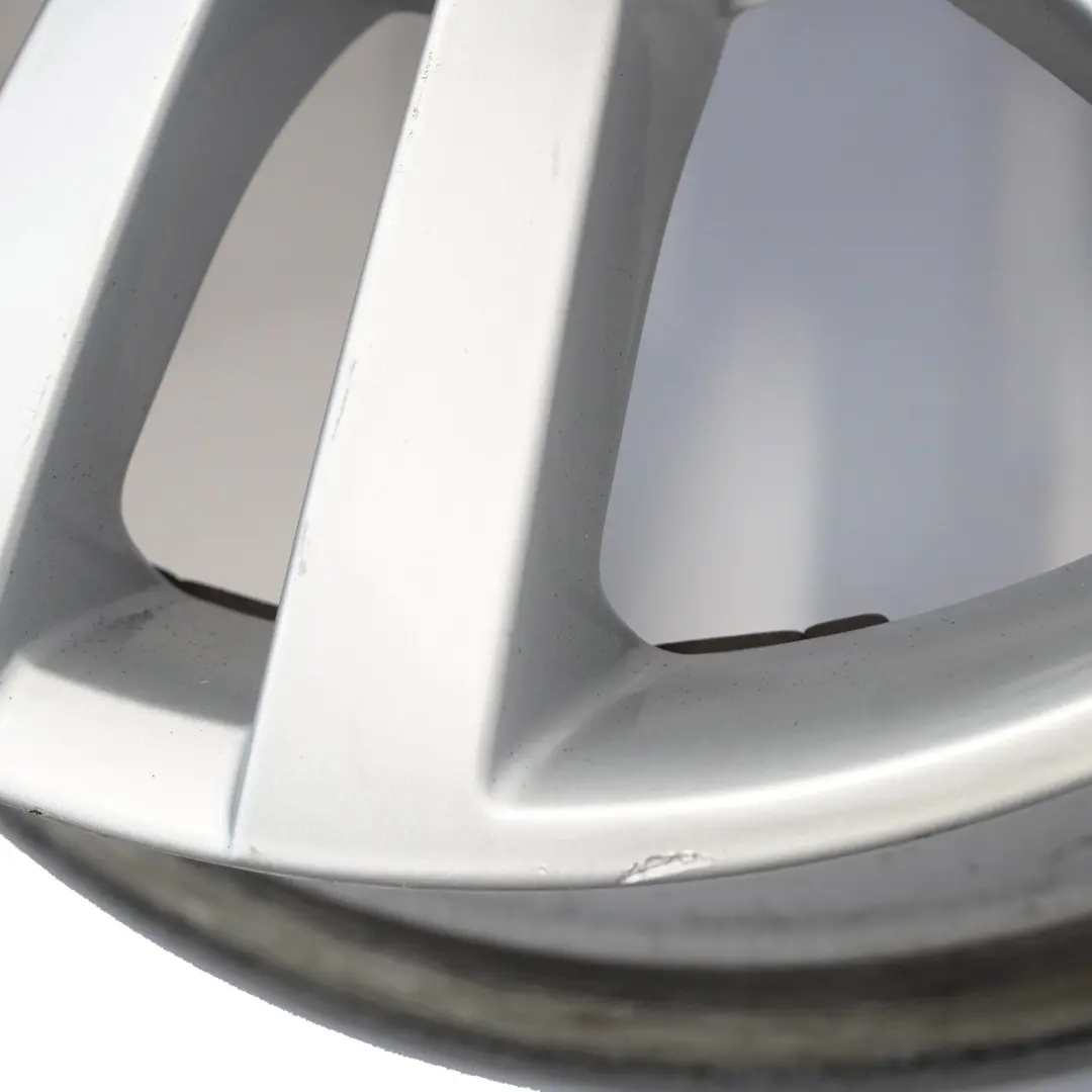 Volkswagen Tiguan 5N Jante argentée en alliage 16" 6.5J ET:33 5N0601025R - SKU 5N0601025R-2 - Numéro de pièce 5N0601025R-2