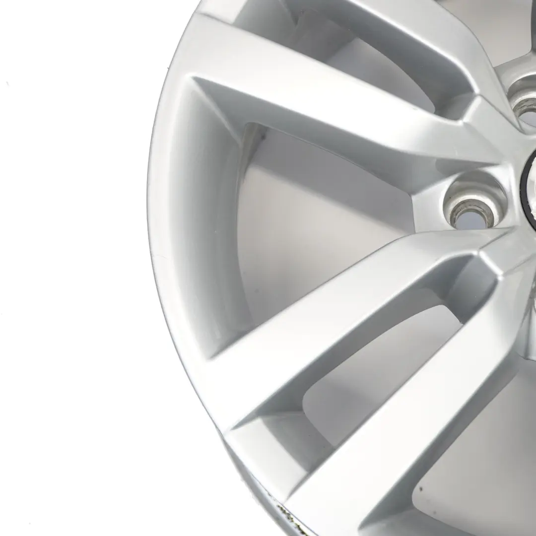 Alloy Rim 16" 6.5J ET:33 Star Spoke to Volkswagen Tiguan 5N Silver Wheel with Part number 5N0601025R Volkswagen Tiguan 5N Silver Wheel Alloy Rim 16" 6.5J ET:33 Star Spoke - SKU 5N0601025R-3 - Part number 5N0601025R
