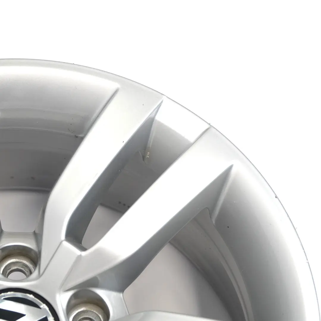 Alloy Rim 16" 6.5J ET:33 Star Spoke to Volkswagen Tiguan 5N Silver Wheel with Part number 5N0601025R Volkswagen Tiguan 5N Silver Wheel Alloy Rim 16" 6.5J ET:33 Star Spoke - SKU 5N0601025R-3 - Part number 5N0601025R