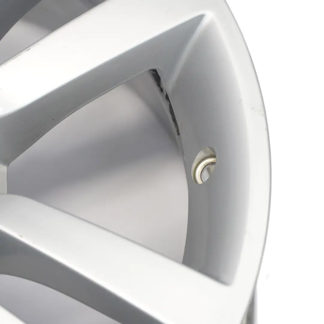 Alloy Rim 16" 6.5J ET:33 Star Spoke to Volkswagen Tiguan 5N Silver Wheel with Part number 5N0601025R Volkswagen Tiguan 5N Silver Wheel Alloy Rim 16" 6.5J ET:33 Star Spoke - SKU 5N0601025R-4 - Part number 5N0601025R