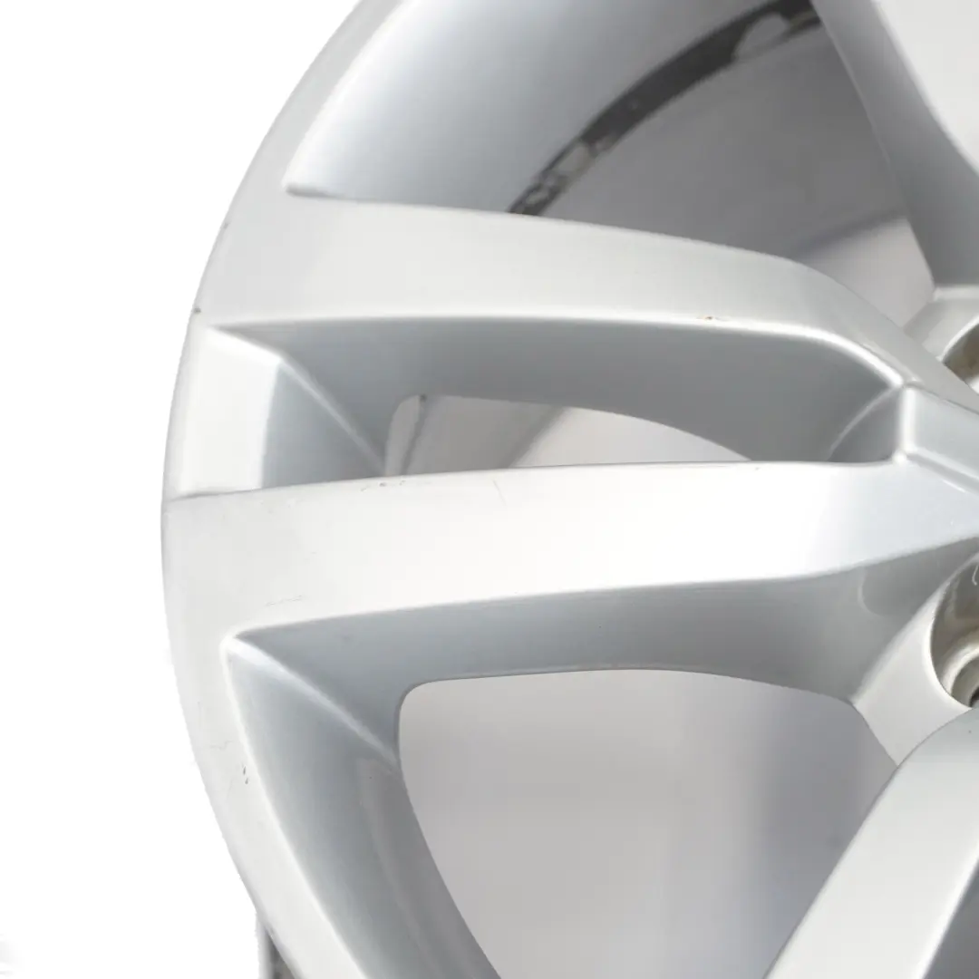 Alloy Rim 16" 6.5J ET:33 Star Spoke to Volkswagen Tiguan 5N Silver Wheel with Part number 5N0601025R Volkswagen Tiguan 5N Silver Wheel Alloy Rim 16" 6.5J ET:33 Star Spoke - SKU 5N0601025R-4 - Part number 5N0601025R