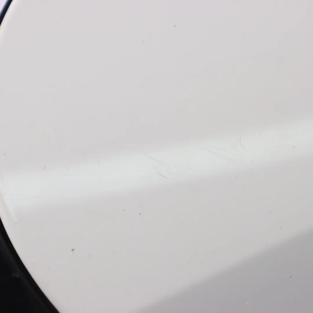 VW Tiguan 5N Couvercle de bouchon de remplissage de carburant Candy White - LB9A - SKU 5N0809857D-CAN - Numéro de pièce 5N0809857D