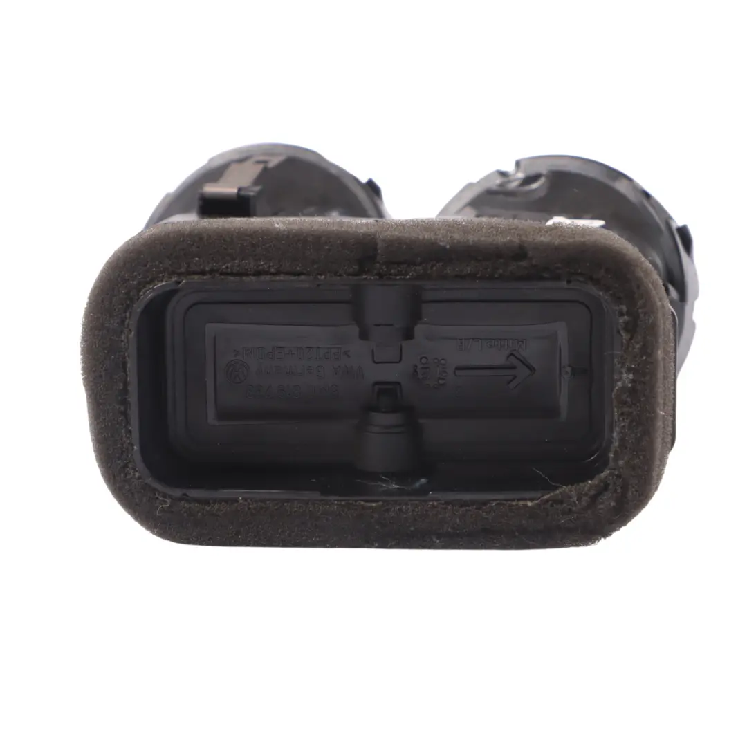 Kratka Nawiewu Konsoli Przód Środek Lewo do VW Volkswagen Tiguan 5N o numerze 5N0819061B VW Volkswagen Tiguan 5N Kratka Nawiewu Konsoli Przód Środek Lewo - SKU 5N0819061B - Numer Części 5N0819061B