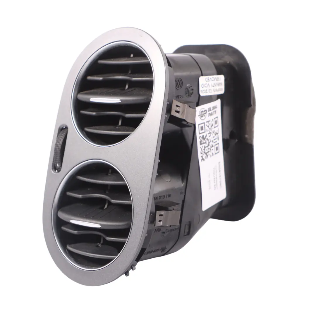 Volkswagen Tiguan 5N Grille d'aération centrale tableau bord droite - SKU 5N0819704C - Numéro de pièce 5N0819704C