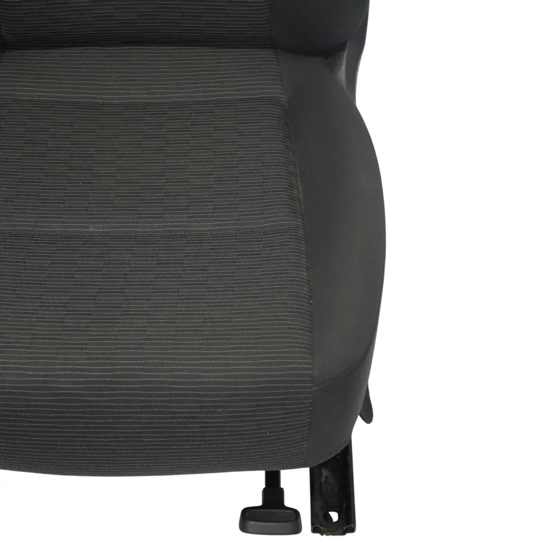 VW Volkswagen Tiguan 5N Siège avant droit Intérieur Tissu Noir - SKU 5N0881806FH-1 - Numéro de pièce 5N0881806FH