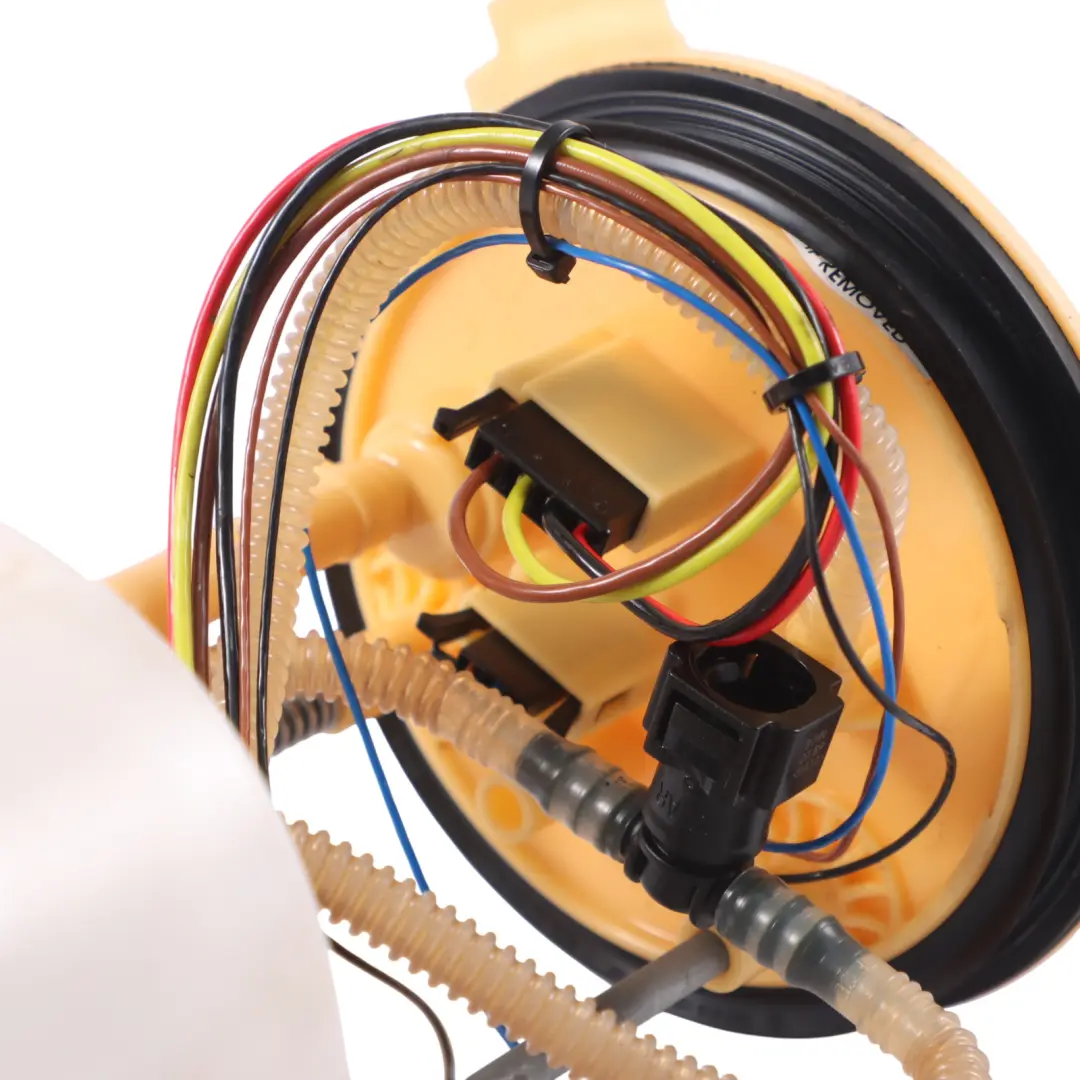 Sensor bomba combustible para Audi Q3 8U VW Tiguan 5N 2.0 TDI Diesel con número de pieza 5N0919088N Audi Q3 8U VW Tiguan 5N 2.0 TDI Diesel Sensor bomba combustible - SKU 5N0919088N - Número de pieza 5N0919088N