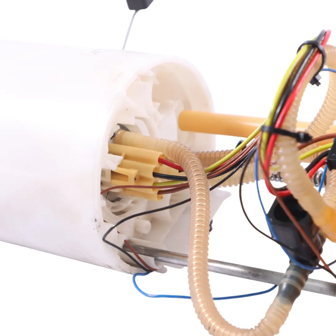 Pump Sender Unit to Audi Q3 8U Volkswagen Tiguan 5N 2.0 TDI Diesel Fuel with Part number 5N0919088N Audi Q3 8U Volkswagen Tiguan 5N 2.0 TDI Diesel Fuel Pump Sender Unit - SKU 5N0919088N - Part number 5N0919088N