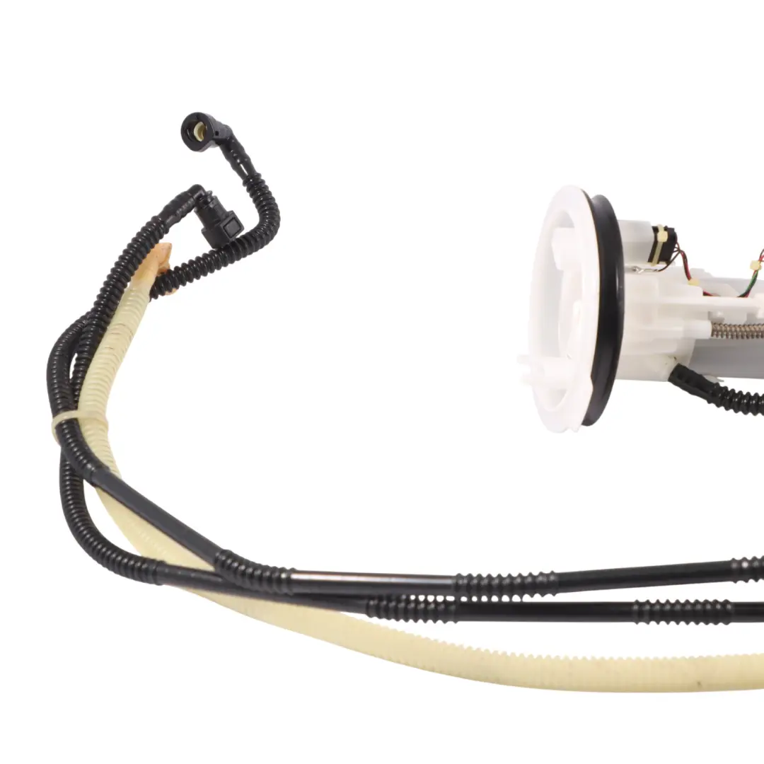 Audi Q3 8U Essence CULB 2.0 TFSI Fuel Pump Émetteur Réservoir gauche - SKU 5N0919109F - Numéro de pièce 5N0919109F
