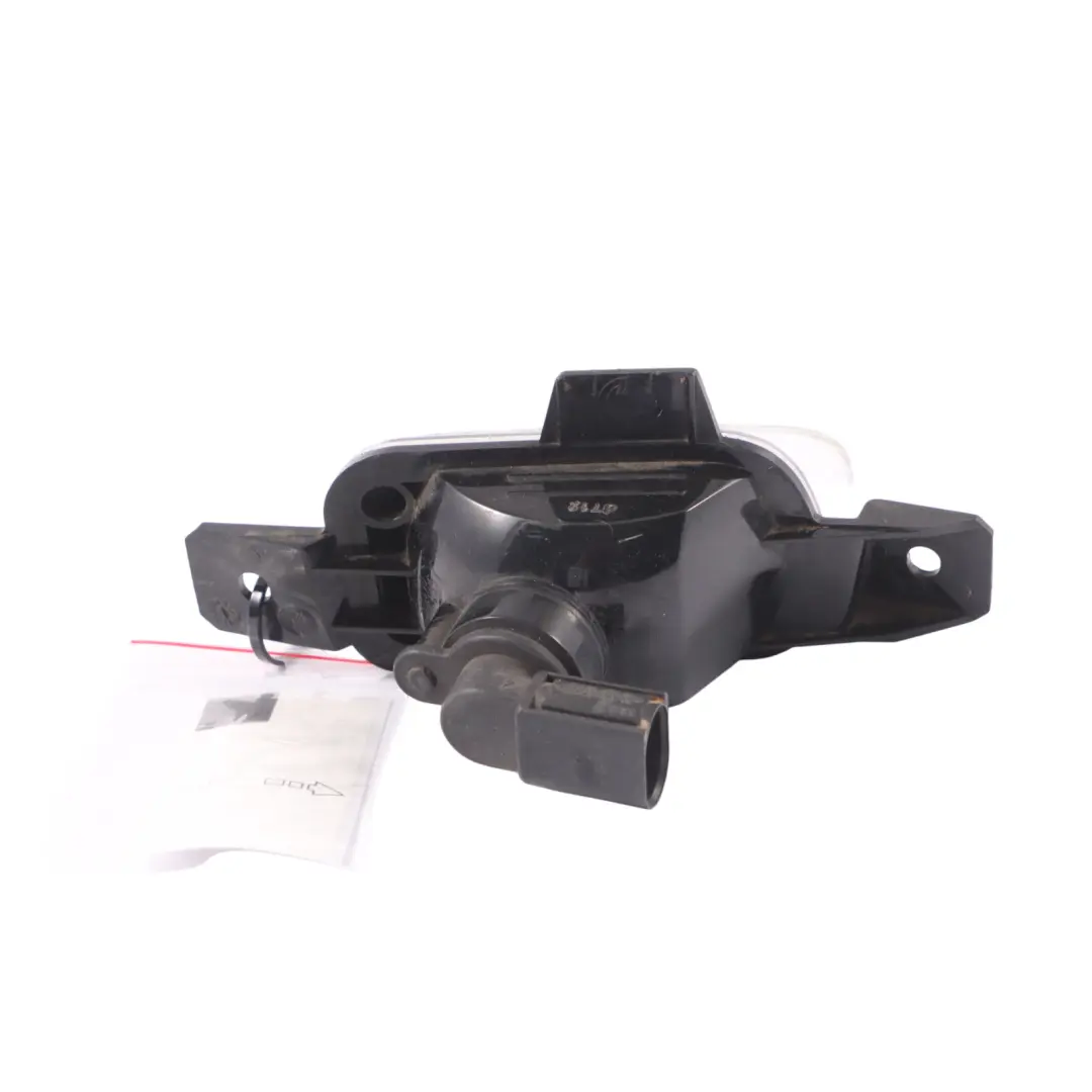 Lampa Światła Cofania Prawy Tył do VW Volkswagen Tiguan 5N o numerze 5N0941072 VW Volkswagen Tiguan 5N Lampa Światła Cofania Prawy Tył - SKU 5N0941072 - Numer Części 5N0941072