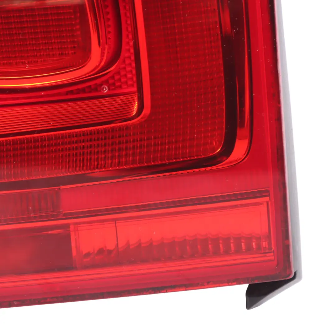 Luz trasera interior del maletero derecha para VW Volkswagen Tiguan 5N con número de pieza 5N0945094G VW Volkswagen Tiguan 5N Luz trasera interior del maletero derecha - SKU 5N0945094G - Número de pieza 5N0945094G