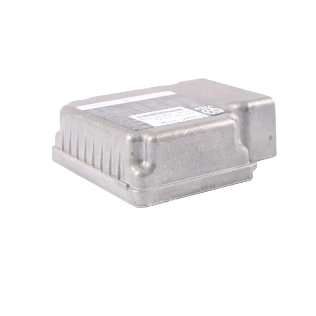Moduł Sterownik Sensor Poduszki Powietrznej 5N0959655A do Volkswagen Tiguan 5N o numerze 5N0959655AA Volkswagen Tiguan 5N Moduł Sterownik Sensor Poduszki Powietrznej 5N0959655A - SKU 5N0959655AA - Numer Części 5N0959655AA